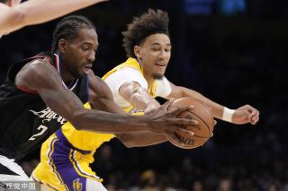 比赛一开始 比赛一开始