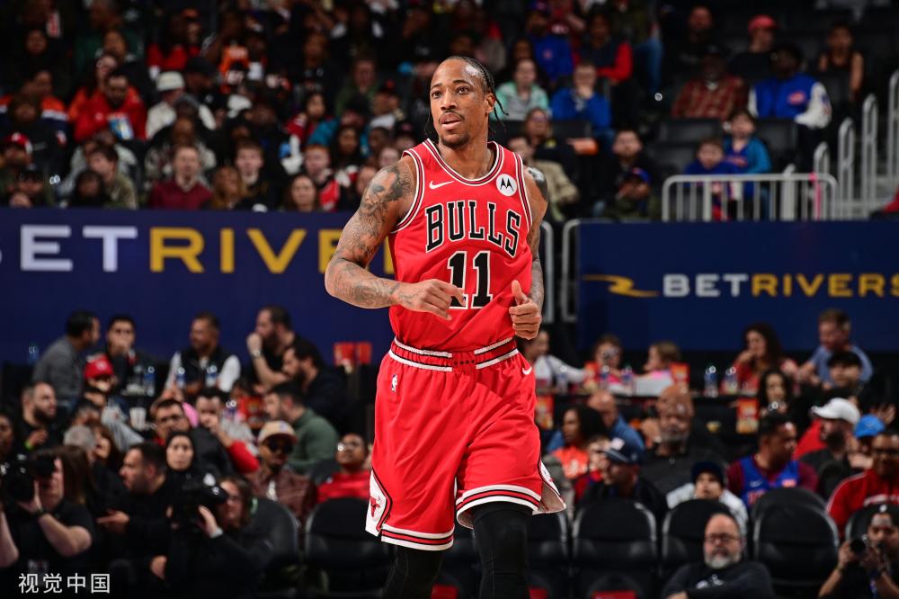 露头角的不 露头角的不