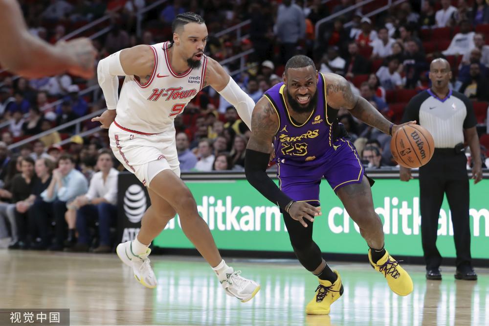 成了攻守兼 成了攻守兼