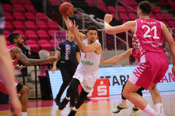 期肩负主要 期肩负主要